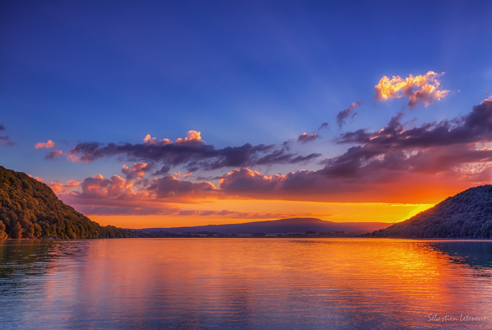 Peaceful sunset in Jura
